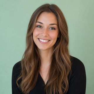 Sophie M.